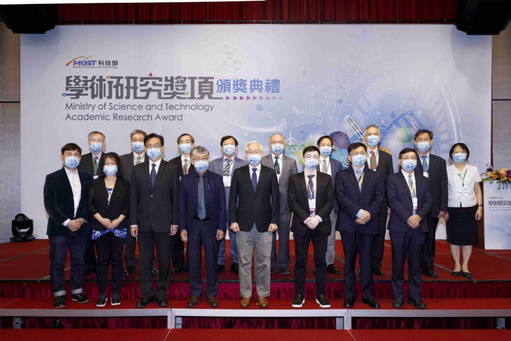 傑出特約研究員照片