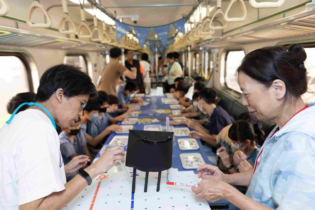 D2 新烏日站